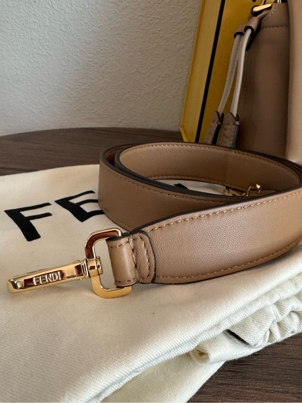 ❌SOLD❌NEW FENDI Baguette Soft Medium Lambskin Leather Bag in Cappuccino - Picture 7 of 9